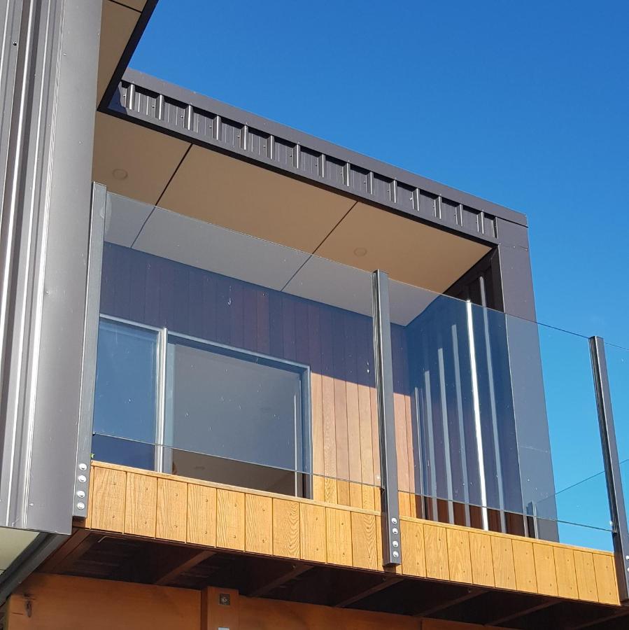 View On Kihilla Apartment Richmond Exterior photo